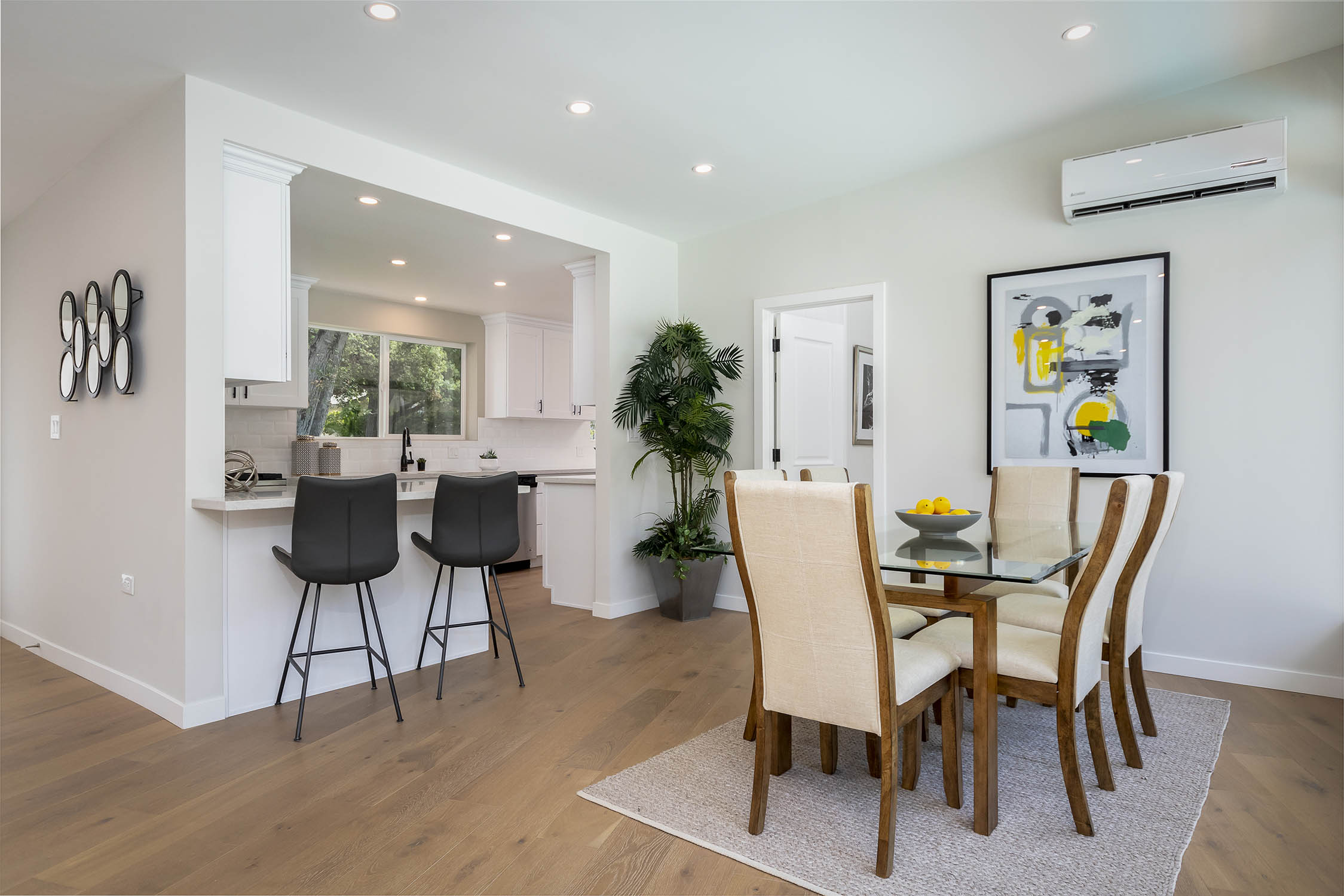 Kitchen area
