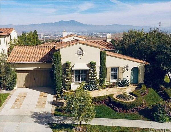 10 Dreamlight, Irvine Photo